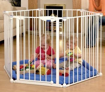 Lindam Safe & Secure Playpen