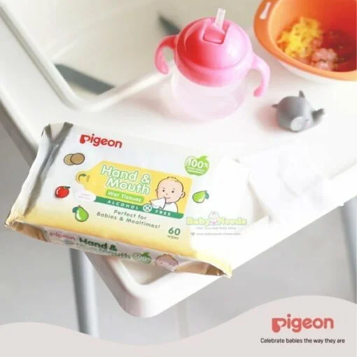 Pigeon Hand & Mouth Wet Tissue 60pcs (Twin Pack) - Image 3