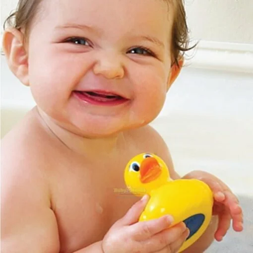 Munchkin Safety Bath Ducky - Image 3